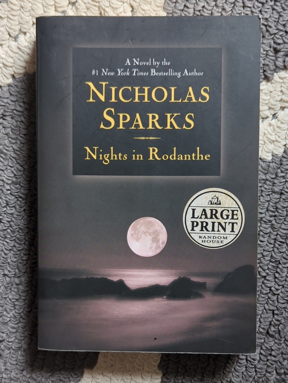 Nicholas Sparks 'Nights in Rodanthe' Large Print - Soft Bound Book